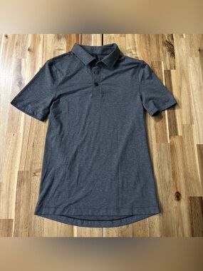 Lululemon‎ Polo